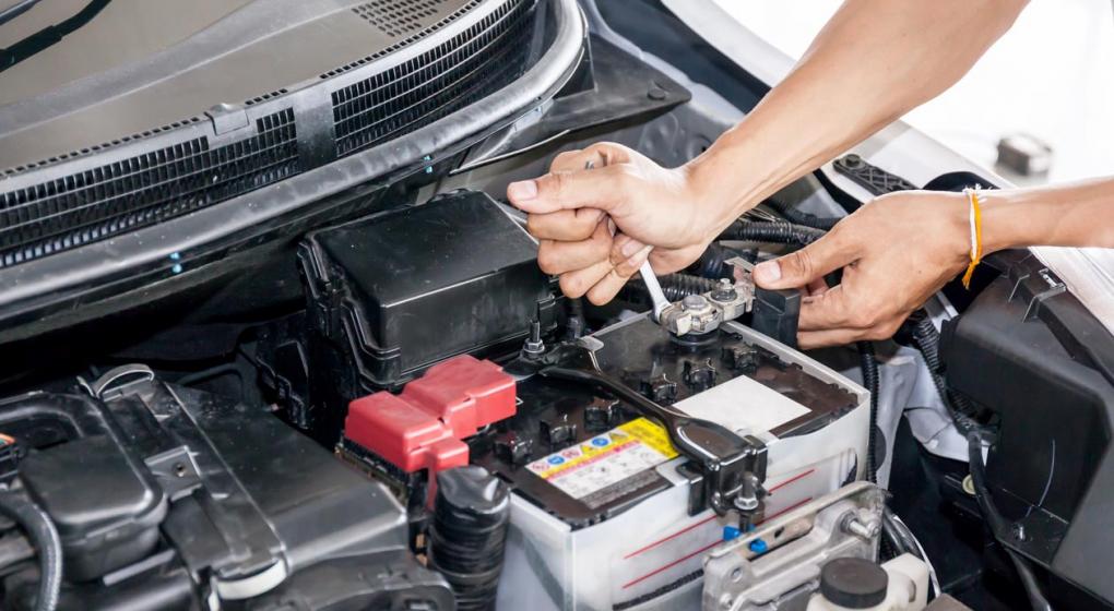 Batería del Auto: Mantenimiento y Vida Útil